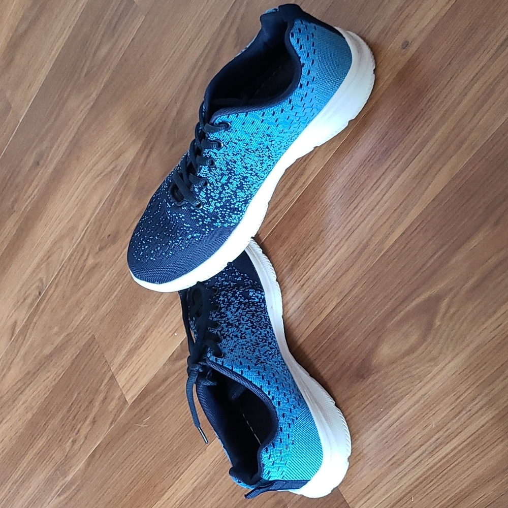Womens Shoes